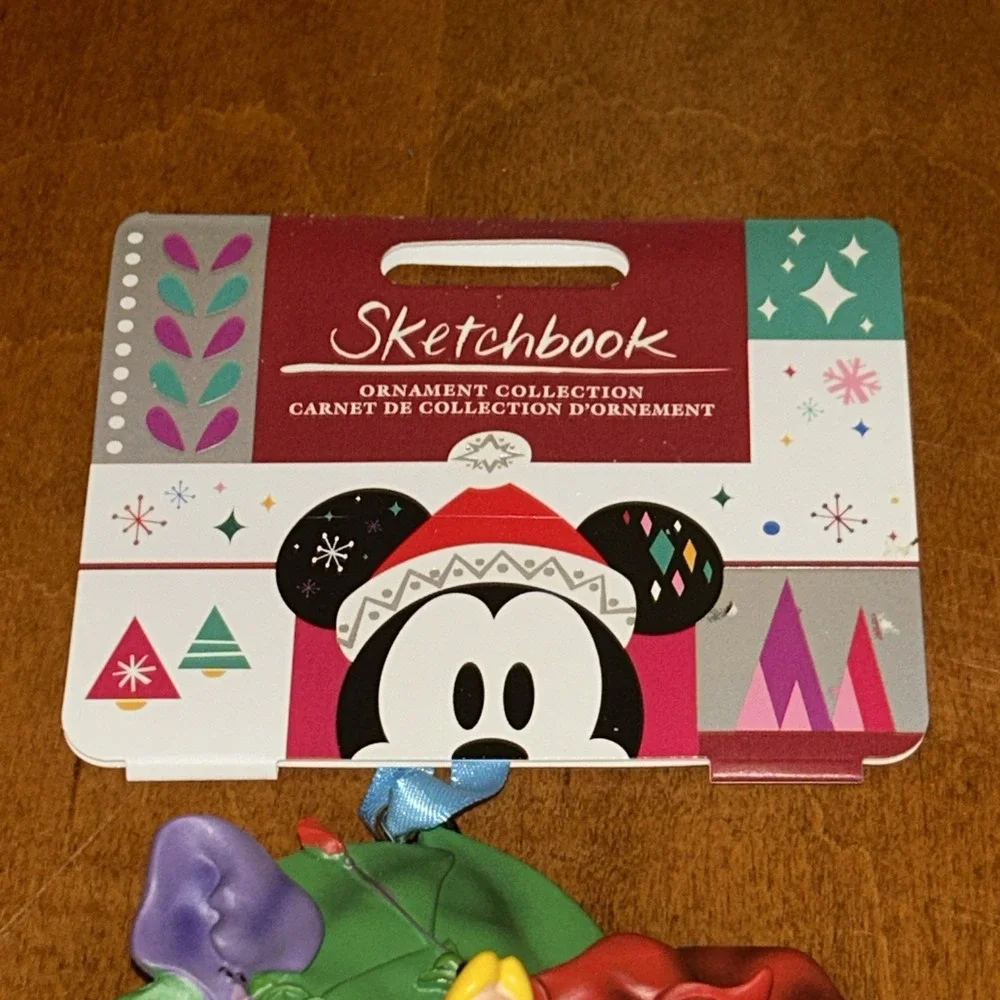 Disney Alice In Wonderland Ornament Garden of‎ Live Flowers 2018 SKETCHBOOK